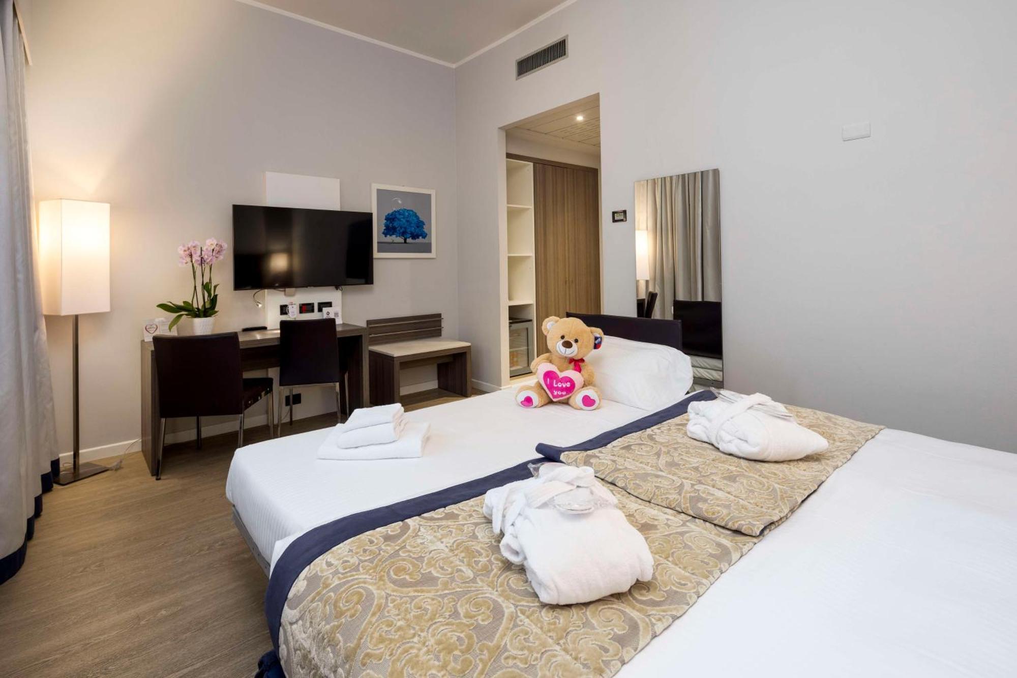 Best Western Plus Borgolecco Hotel Arcore Exterior foto